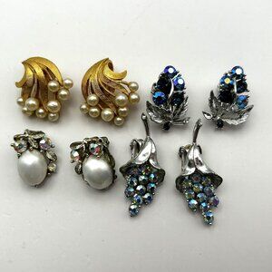 Vintage Crown Trifari Lisner Coro Lot of 4 Pairs Designer Clip On Earrings